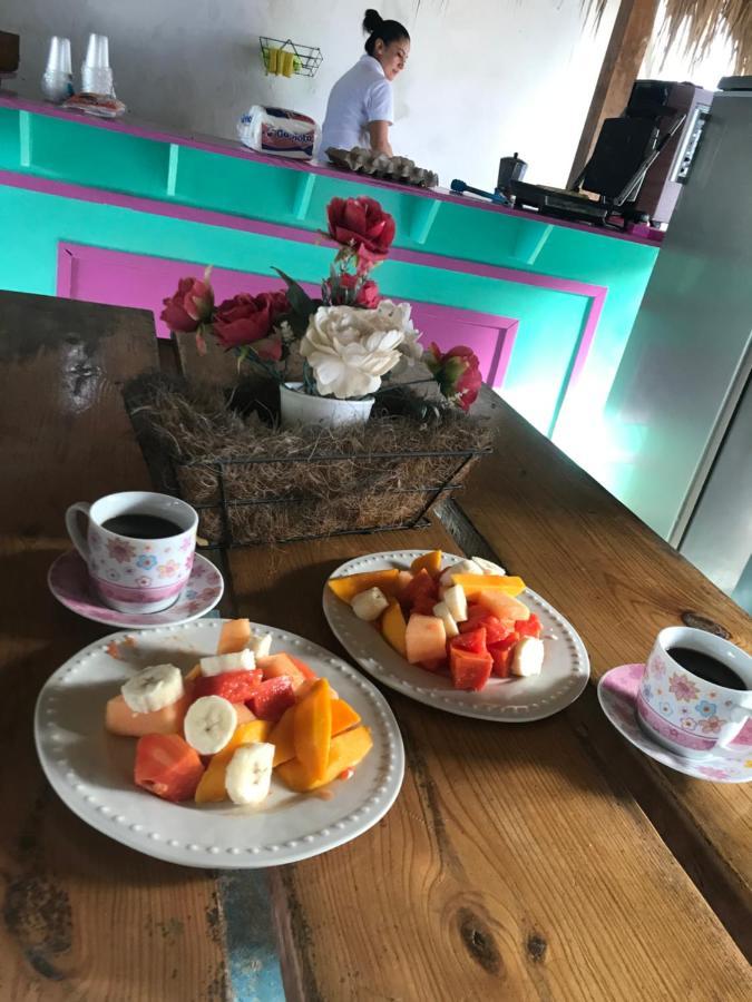 Hostal Johnnier Macao פונטה קאנה מראה חיצוני תמונה