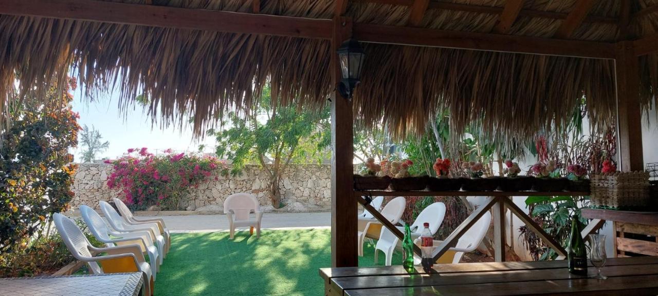 Hostal Johnnier Macao פונטה קאנה מראה חיצוני תמונה