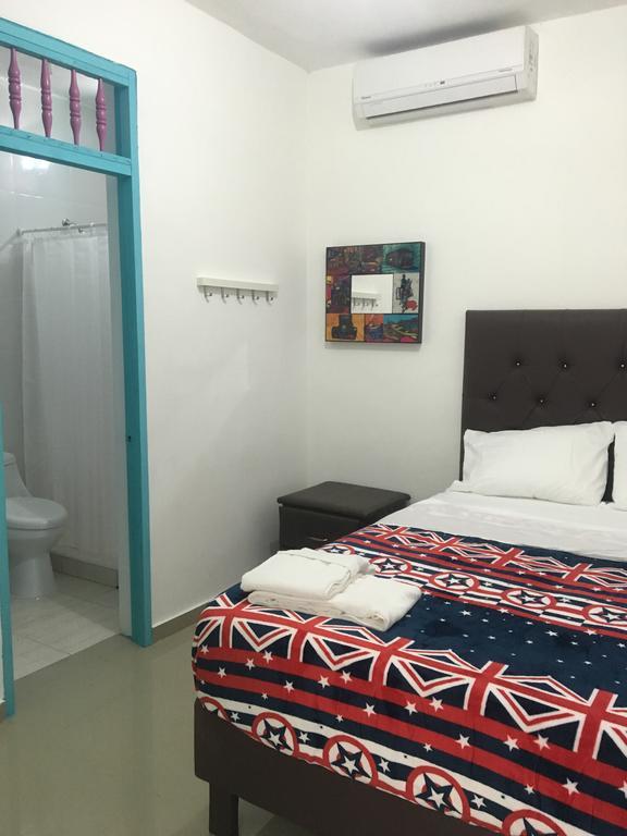Hostal Johnnier Macao פונטה קאנה מראה חיצוני תמונה